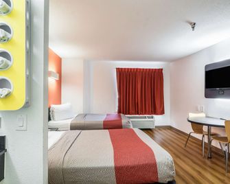 موتيل 6 هارفي، إلينوي - هارفي - غرفة نوم