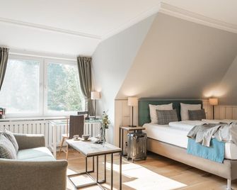 Seehotel Töpferhaus - Alt Duvenstedt - Спальня