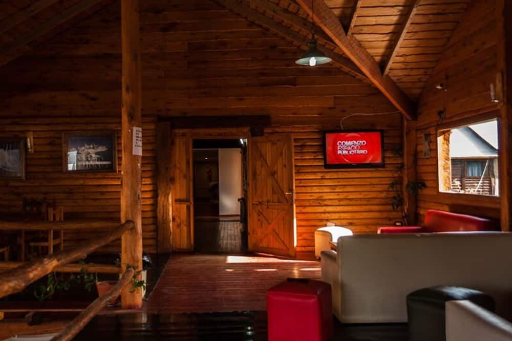 Calafate Hostel - El Calafate