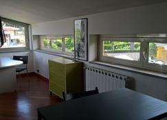Villa Cardinal Apartments - Tivoli - Dining room