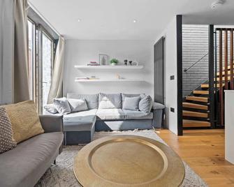 Free Parking Canal Street Villa by City SuperHost - Mánchester - Sala de estar