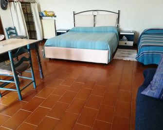 Antemare - Noli - Habitación