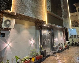 Home Stay Yamnotri Dham - Mathura - Lobby