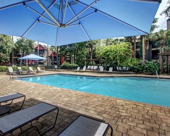 Landing Jacksonville - Jacksonville - Pool