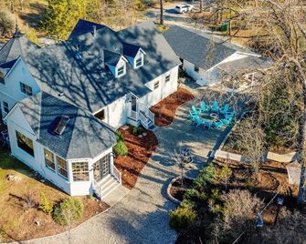 Yosemite Country House Sleeps 20 With Ho - Ahwahnee - Edificio