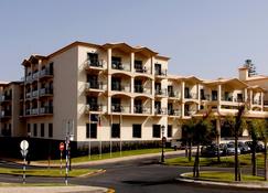 Vila Gale Santa Cruz - Santa Cruz (Madeira) - Building