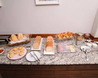 Porty Brasil Hotel - Paranaguá - Buffet