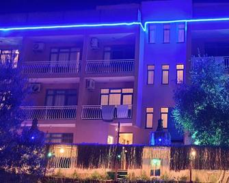 Grand Yayla Hotel - Cesme - Edificio