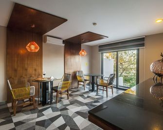 Fch Hotel Expo Adults Only - גוואדאלחארה - מסעדה