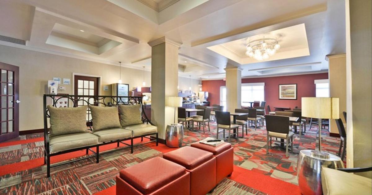 Holiday Inn Express & Suites Utica from 84. Utica Hotel Deals & Reviews KAYAK