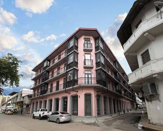 Casa Korsi Apartments At Santa Ana - بنما سيتي (بنما) - مبنى