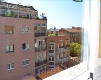 Bed&Bcn Sant Andreu - Barcelona - Balcón