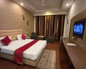 Chandni Midway Resort - Nārnaul - Habitación