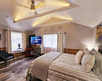 Dazzling New Remodel+Kitchen #5 - Glenwood Springs - Bedroom