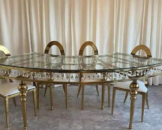 Manchester Georgia Mountain estate with 10000 sqft panoramic views - 13 bedrooms, theater, pool table, event room and multiple gathering areas - Sleeps 30 - Warm Springs - Comedor