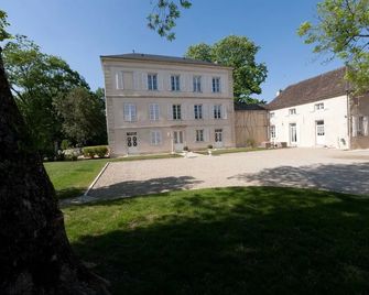 La Jasoupe - Demigny - Building