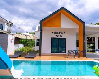 Phanomrung Hostel & Linn Chan Cafe - Buri Ram - Pool