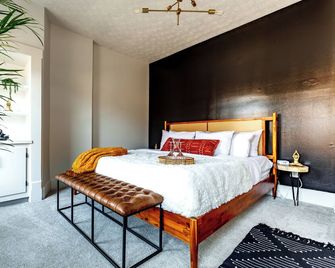 Jungle House Boutique Residences - Downtown Columbus & Short North - Columbus