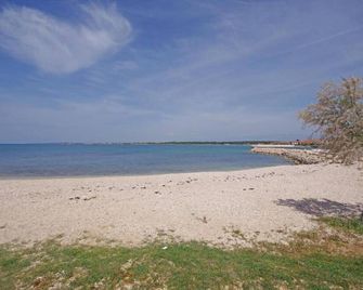 Studio in Raslina near Krka River and Beaches - Raslina - Strand