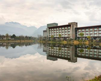 Le Méridien Emei Mountain Resort - Leshan - Building