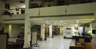 Amer Hotel - Lahore