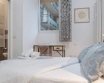 Turati Apartments - Bologna Short Rental - Bologna - Sovrum