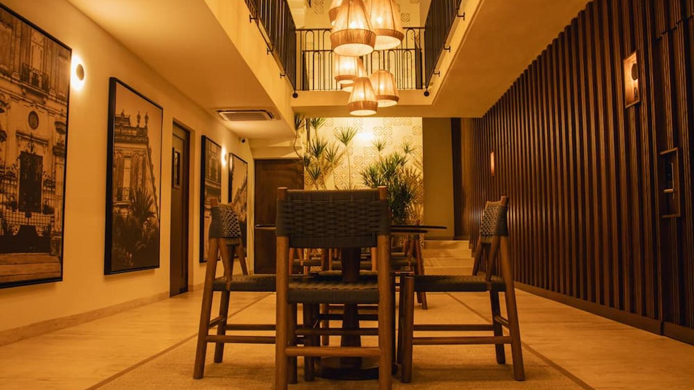Casa Continental Hotel Boutique & Suites - Adults Only