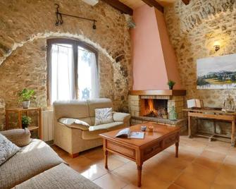 Mas Ramades - Torroella de Montgri - Pokój dzienny