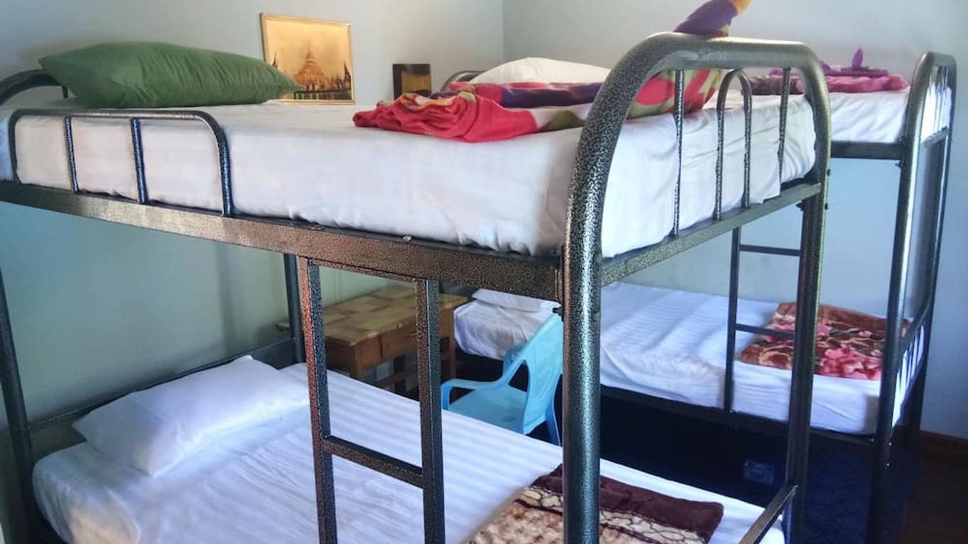 Lux Pillow Hostel