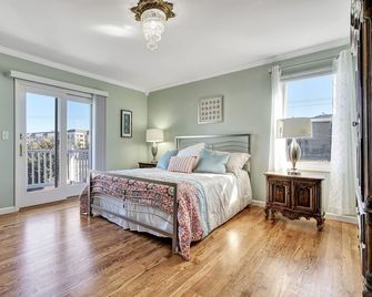 Weekend and weekly rental near Pier Village. This house has it all! - Long Branch - Bedroom