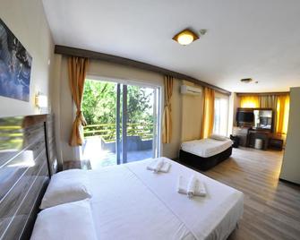 Selinus Beach Club Hotel - Gazipaşa - Schlafzimmer