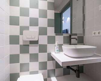 Vlc Host - Reina 168 15 - Valencia