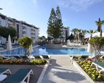 Calimera Side Resort - Side - Pool