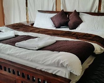 Rebo Camp And Resort Nubra - Hundar - Phòng ngủ