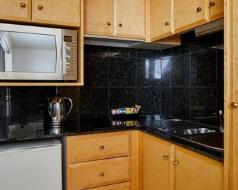 Breathtaker Hotel and Spa - Mount Buller - Cucina