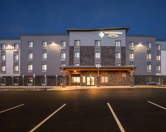 WoodSpring Suites Medford near I-5 - 梅德福(俄勒岡州) - 建築