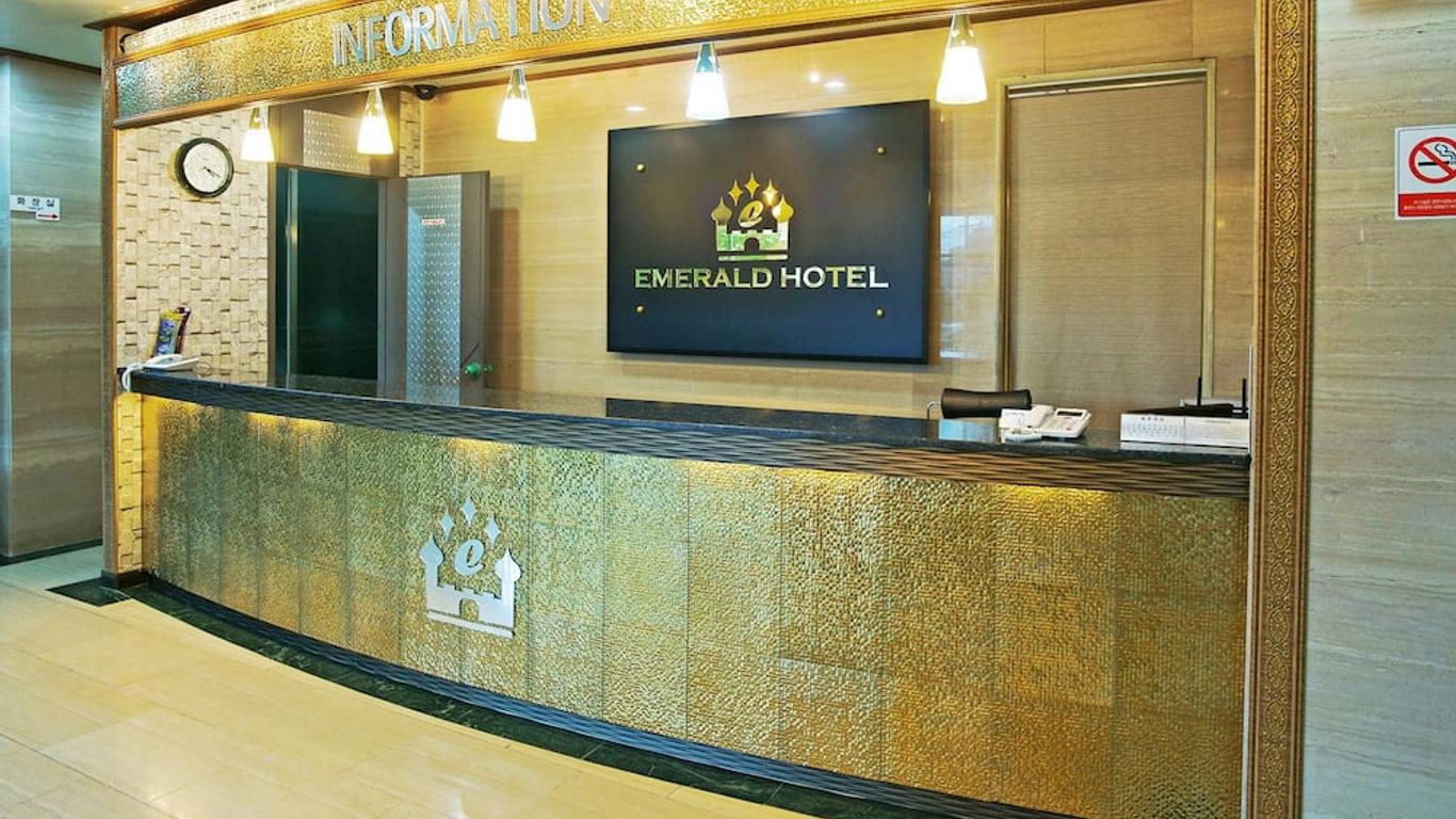 Emerald Hotel