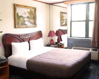 Paris Suites Hotel - Queens