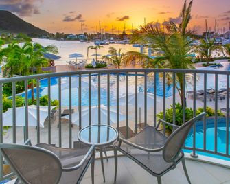 The Harbor Club St. Lucia, Curio Collecton by Hilton - Gros Islet - Balcony