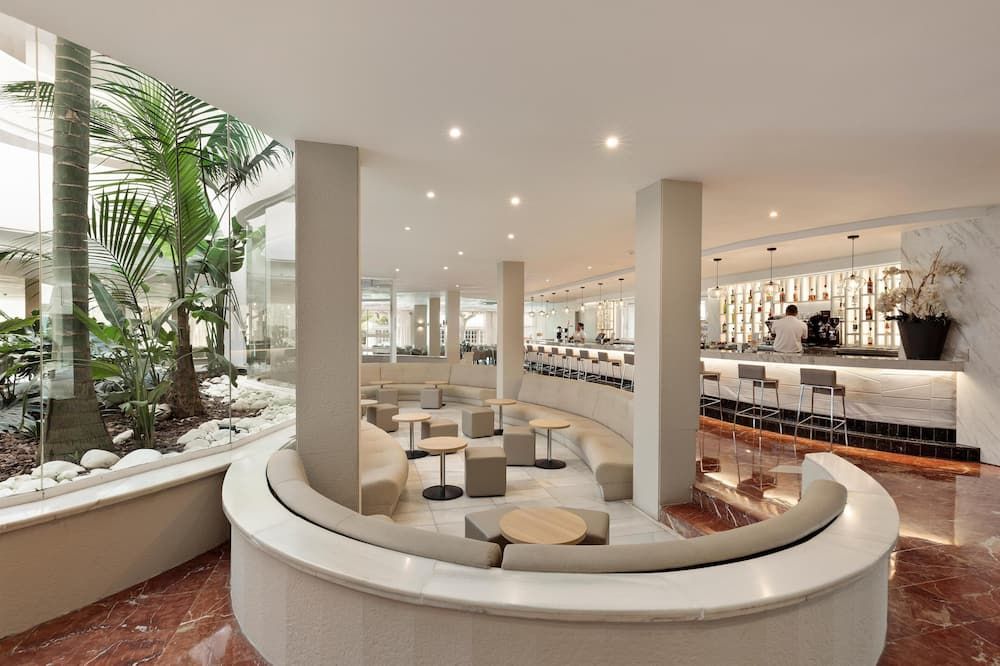 هوتل بست دافينشي - سالو - ردهة