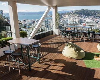 Te Puni Village - Wellington - Balkon