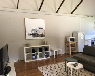 The Old Coolstore - Braeburn Apt - Balnarring - Living room