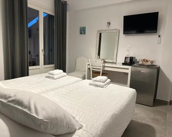 Kamelia Hotel - Spétses