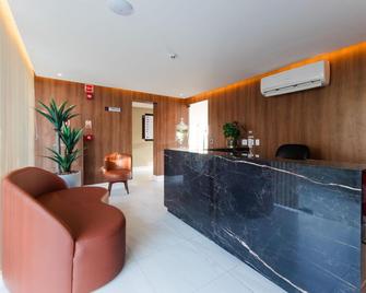 Gaudium Apart-hotel por Quarto à Vista - João Pessoa - Front desk