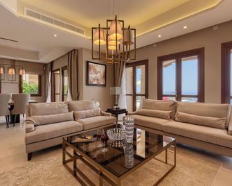 Aphrodite Hills Rentals - Mythos Collection Villas - Kouklia - Sala de estar