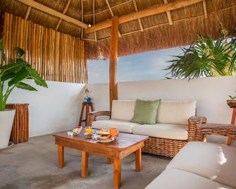Kin Ha Tulum Hotel - Tulum - Living room