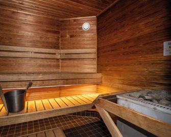 Hotelli Jokipuisto - Kotka - Spa