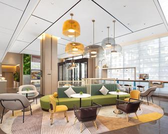 Home2 Suite by Meishan Dongpo - Meishan - Lounge