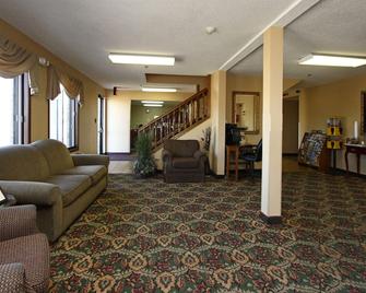 New Victorian Inn & Suites Kearney - Kearney - Lobby