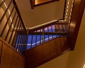 The James Hotel - Tralee - Stairs